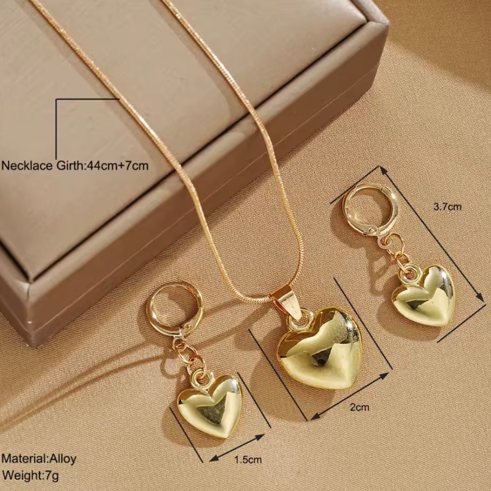 🎁✨ Glossy Gold Plated Metal Love Heart Dangle Earrings Necklace Jewelry Set - Picture 2 of 3